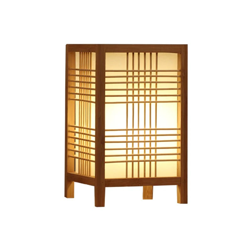 Hikari – Japanische Holzsäulen-Tischlampe