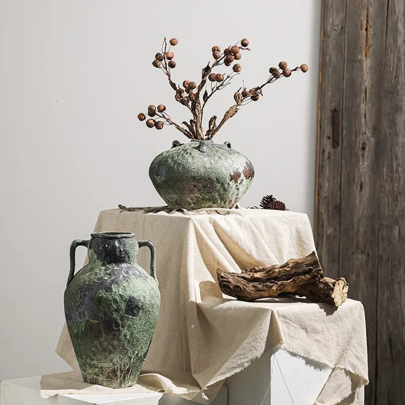 Maya – Handgefertigte Steingutvase