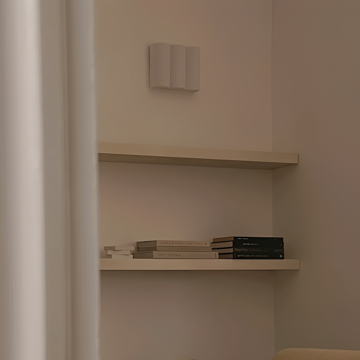 Elion – Mid-Century Stoff-Wandleuchte