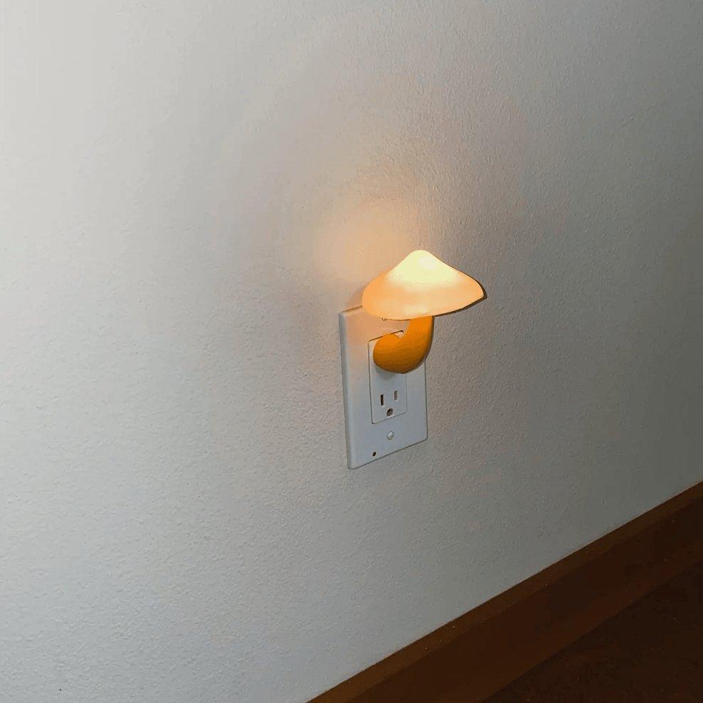 GlowCap – Pilzförmiges LED-Nachtlicht in Warmgelb