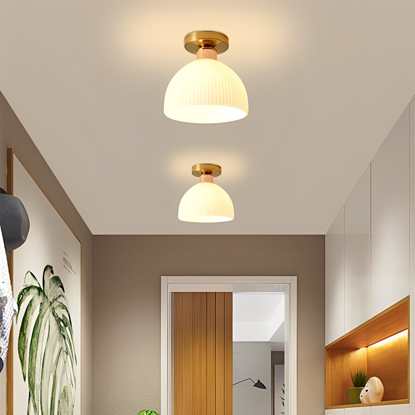 Liora – Moderne Milchglas-Plafondlampe