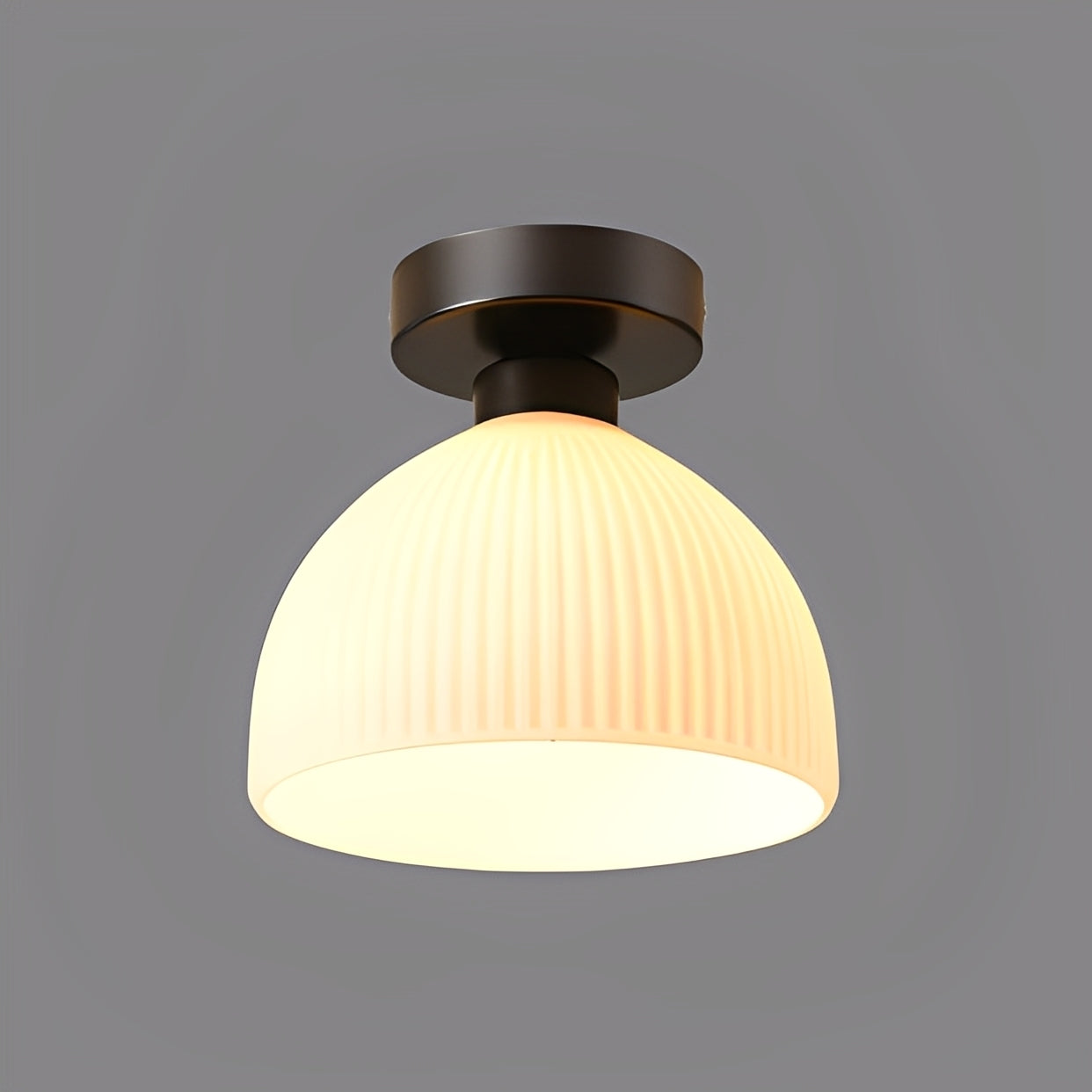 Liora – Moderne Milchglas-Plafondlampe