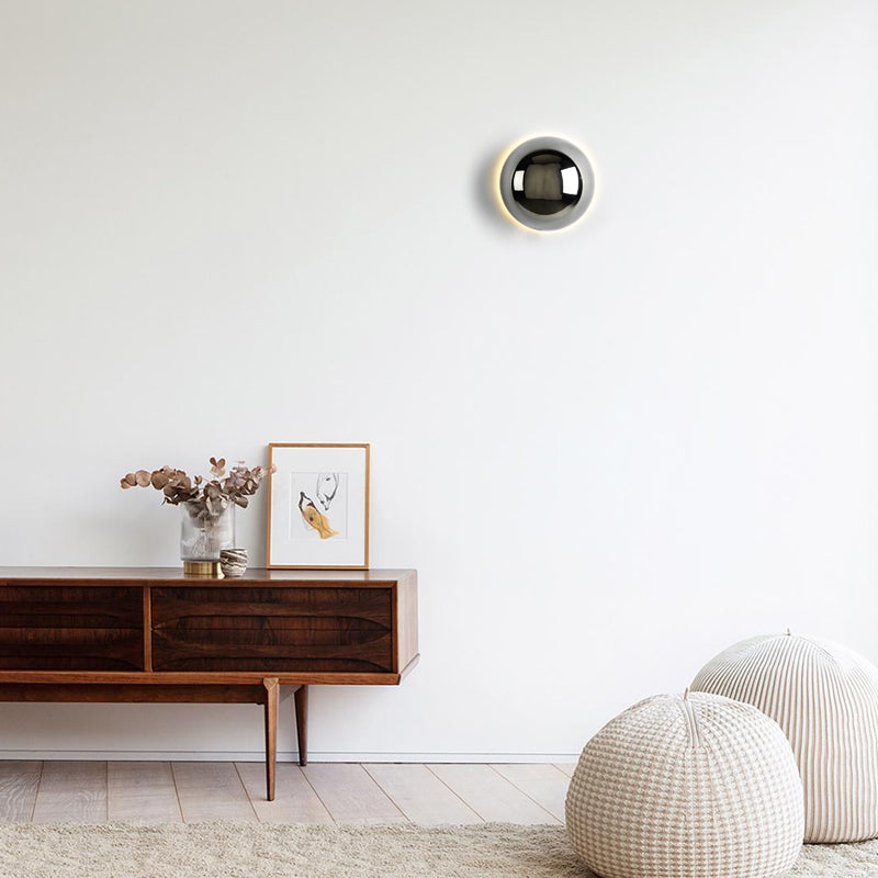 RetroBau – Wandleuchte im Bauhaus-Design mit antikem Flair
