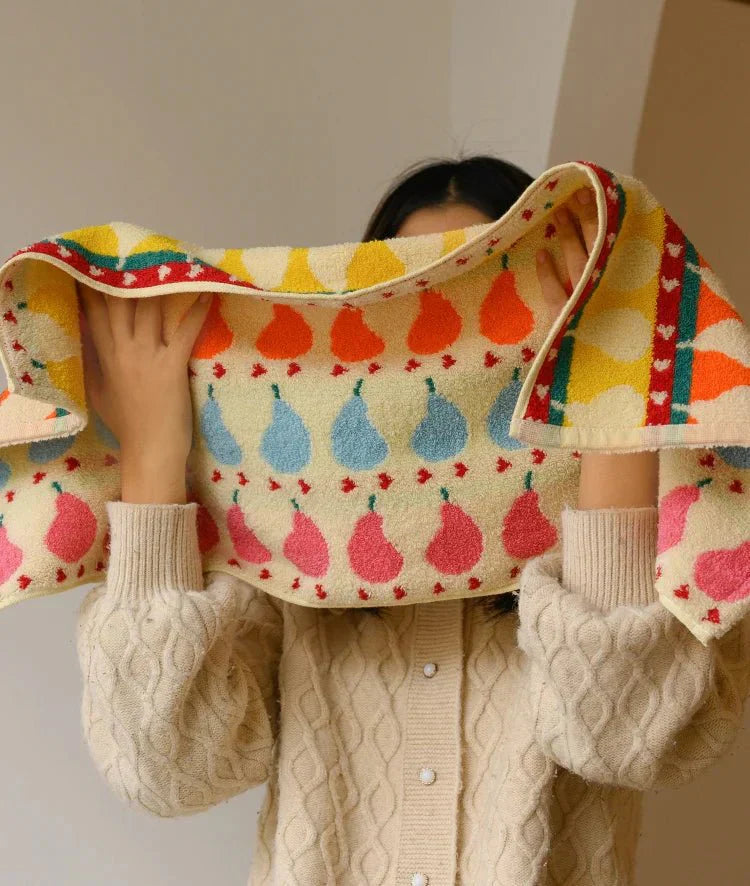 FruitTowel – Weiches Kinderhandtuch mit Birnen-Print