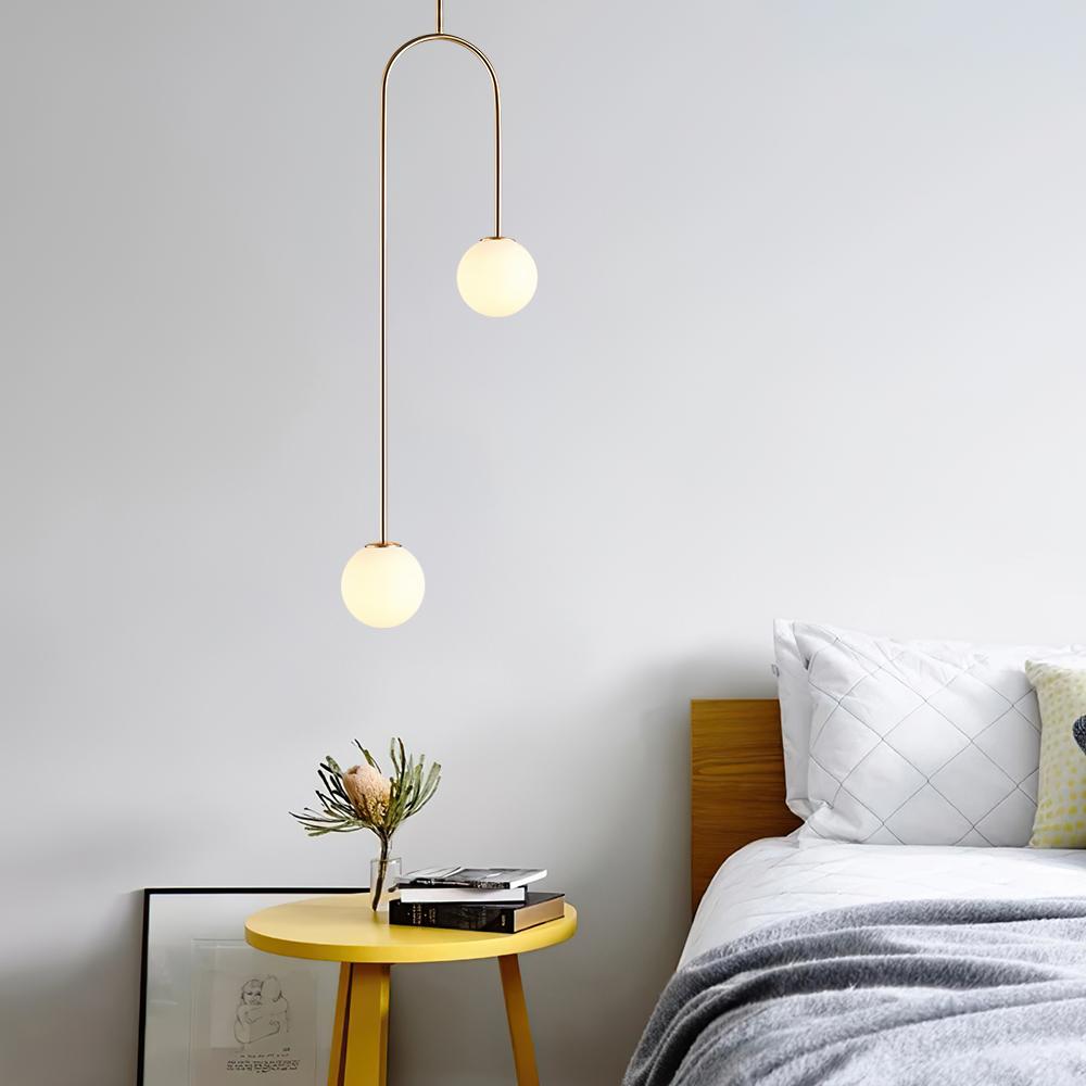 Harry – Minimalistische Glasball-Kerzenpendelleuchte