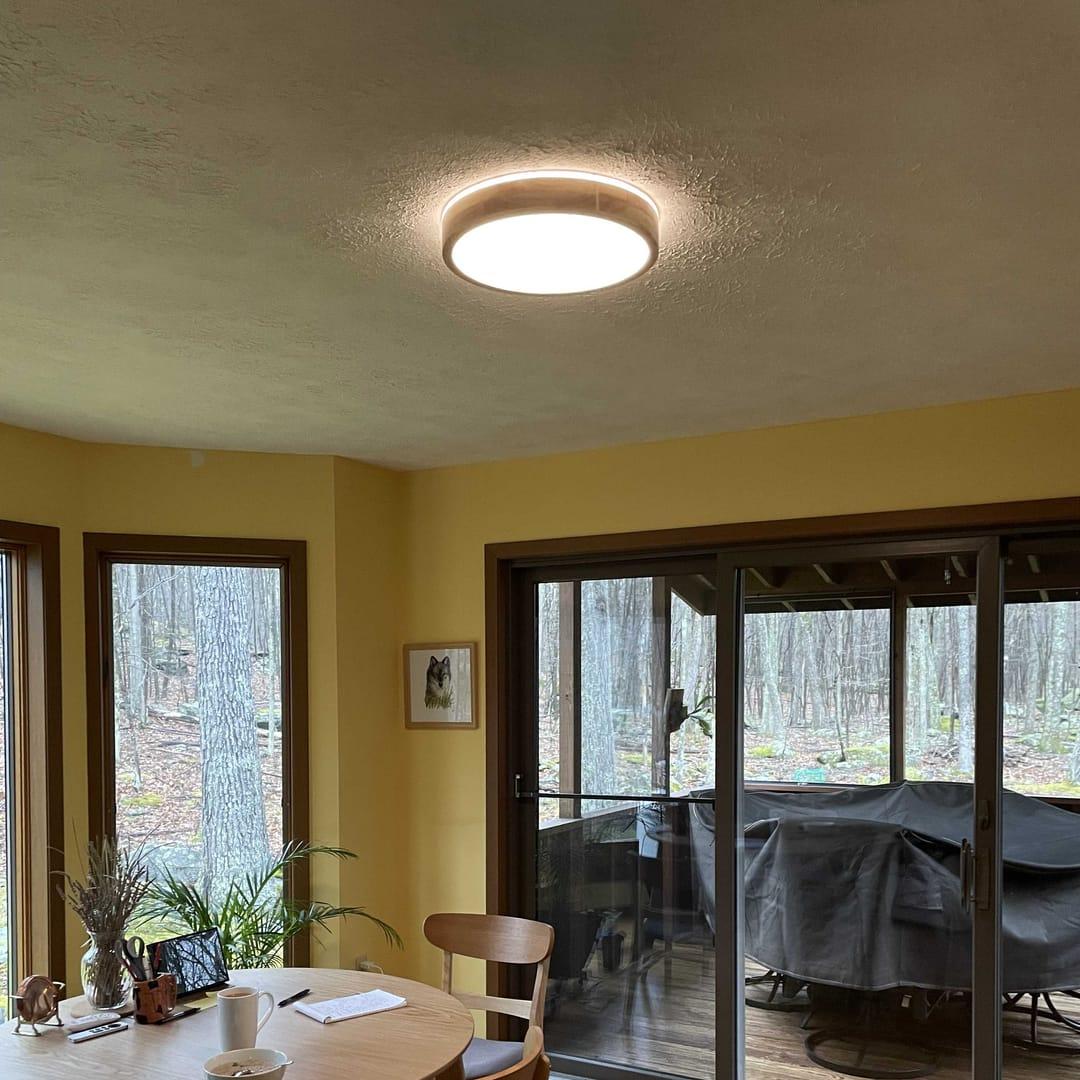 Vanz – Stufenlos dimmbare LED-Deckenleuchte