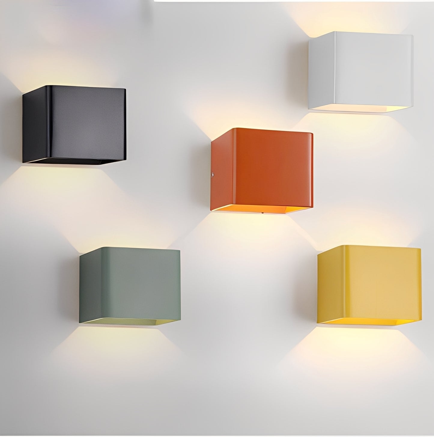 Vera – Alloy Minimalistische Wandleuchte