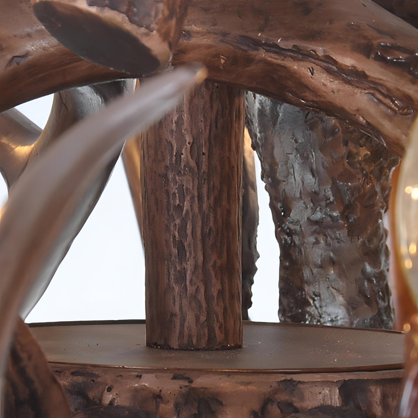 Elrik – Nordischer Kronleuchter im Geweih-Design