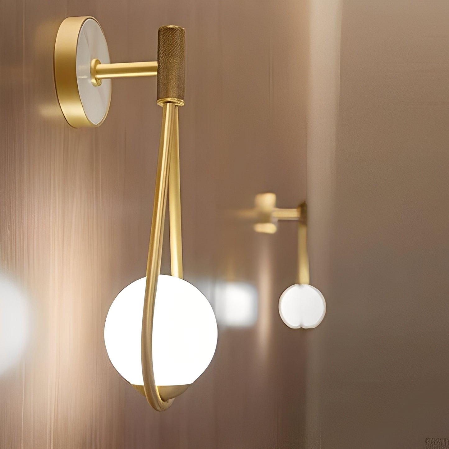 Riley – Moderne Glas Wandleuchte