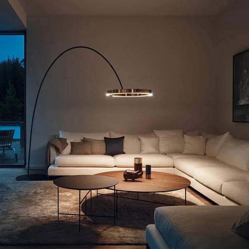 Giulia – Italienische Designer-Bogenlampe