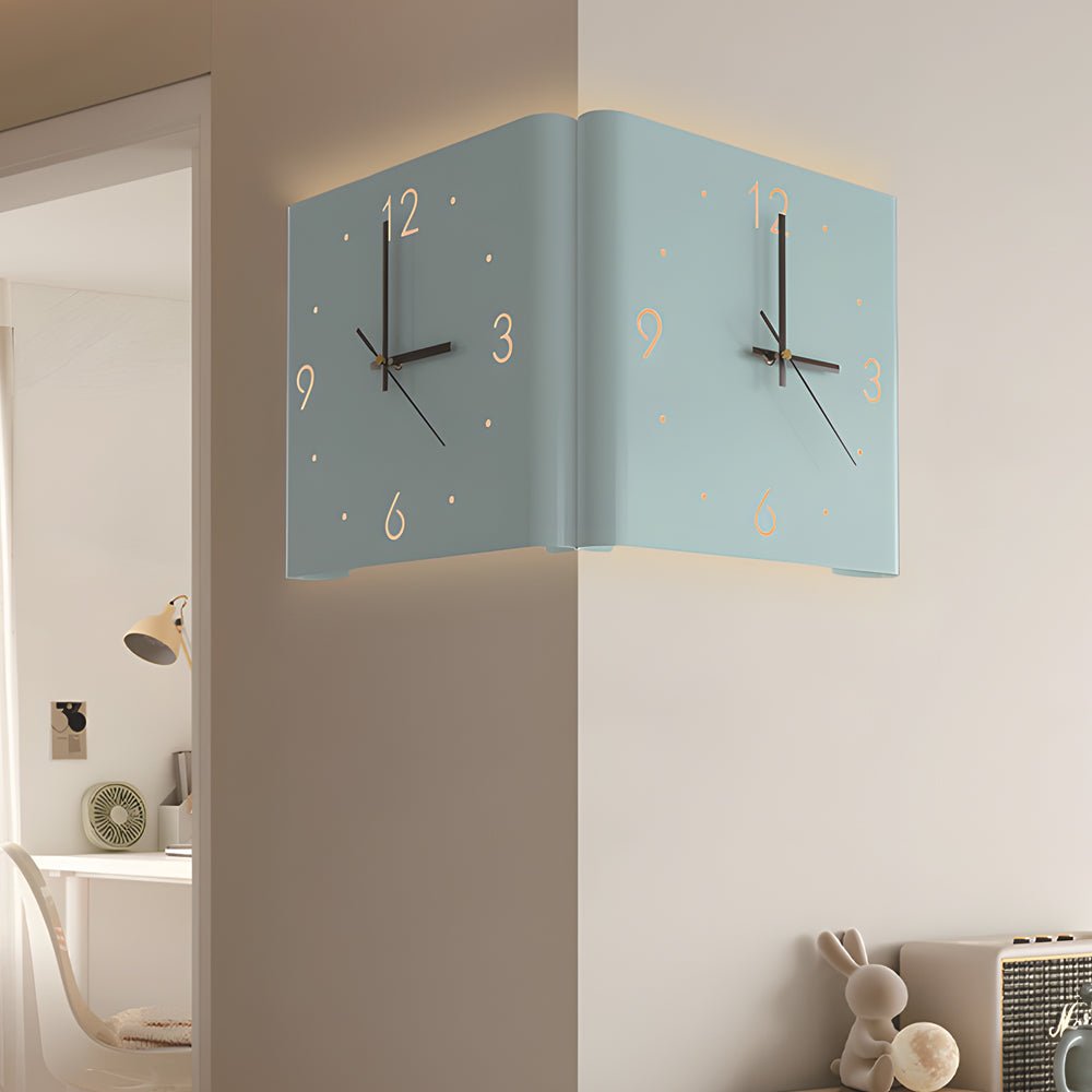 Elina – Doppelseitige Wandleuchte mit Uhr