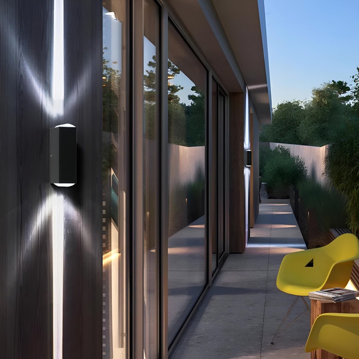 Elora – Up and Down LED Wandleuchte Outdoor
