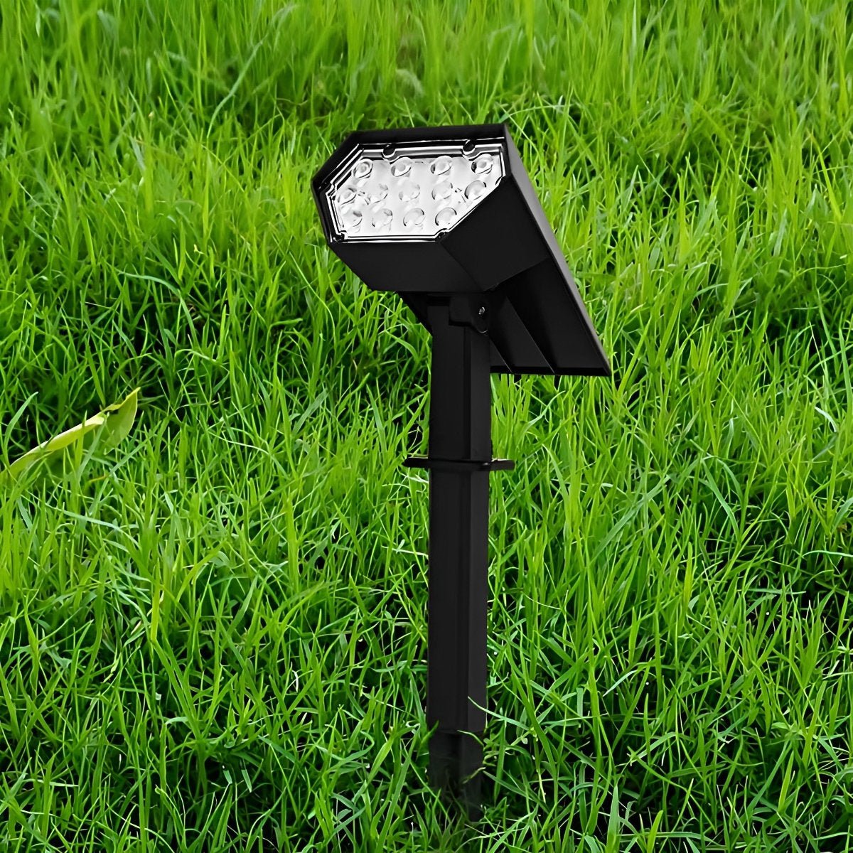 Gavina – Wasserdichtes Solar LED Baumspotlicht