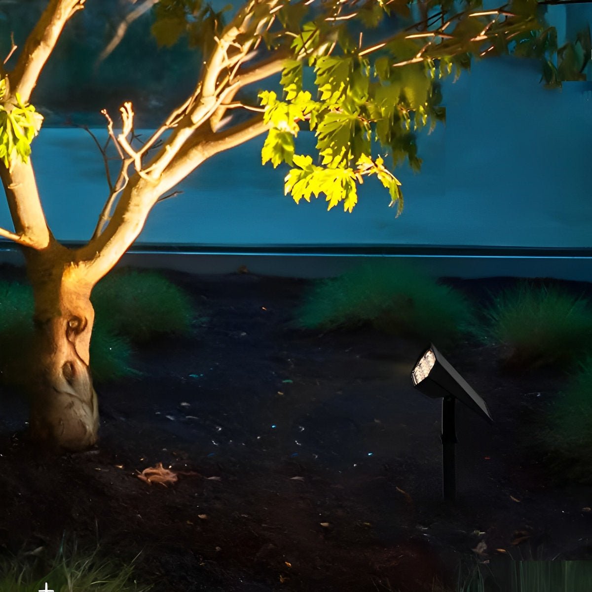 Gavina – Wasserdichtes Solar LED Baumspotlicht